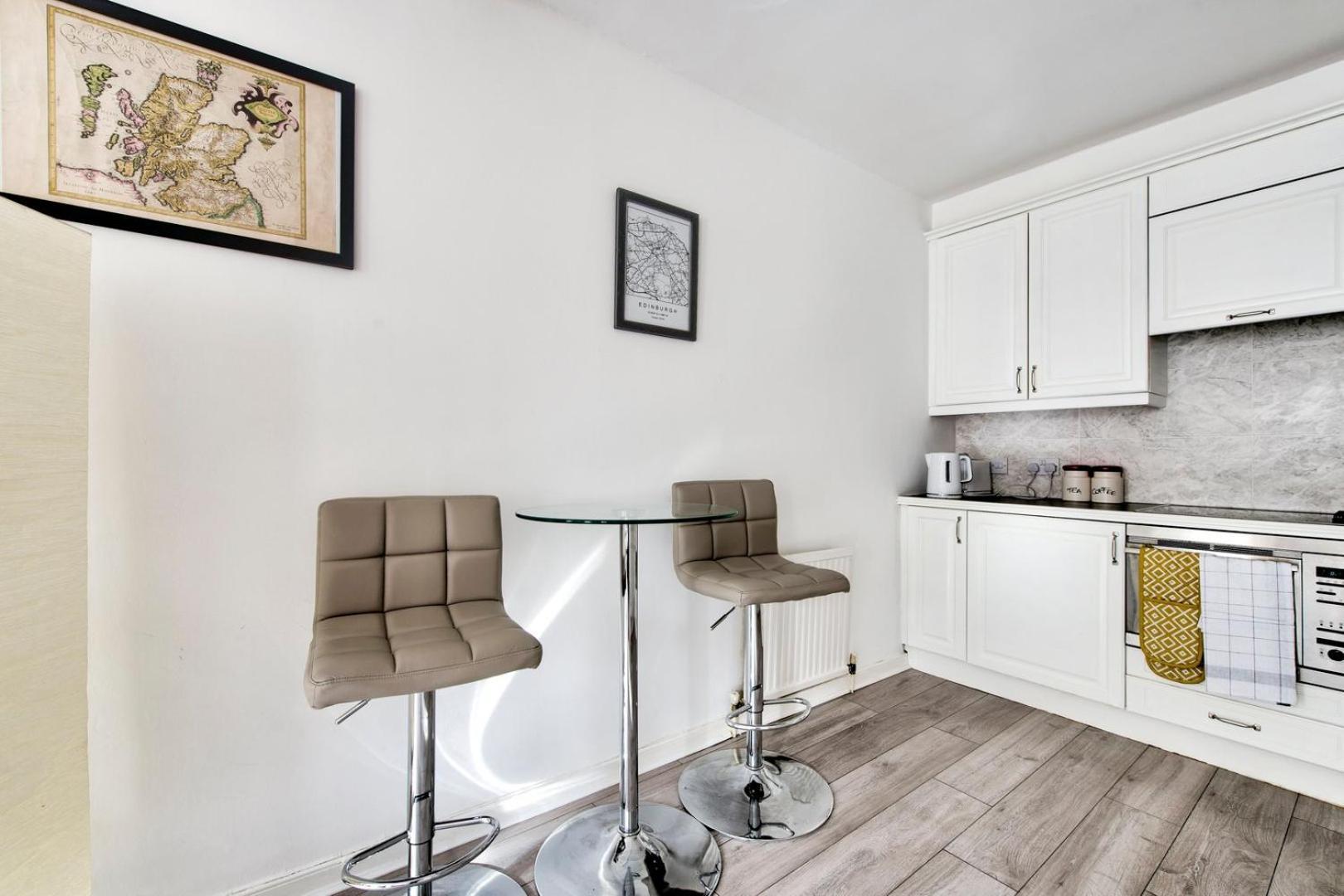 Guestready - Bright & Airy 1Br Flat In Center Apartment Edinburgh Exterior photo
