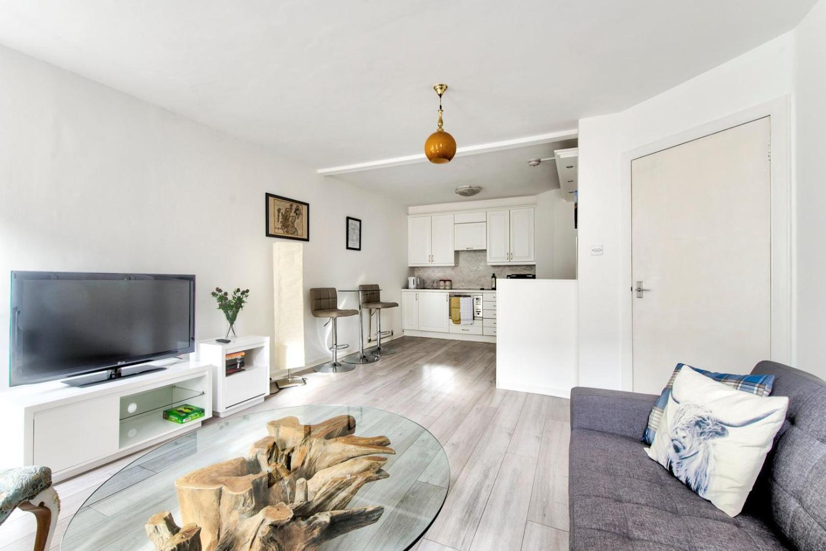 Guestready - Bright & Airy 1Br Flat In Center Apartment Edinburgh Exterior photo